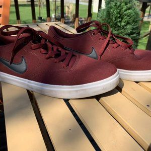 Nike Solarsoft (9.5M)